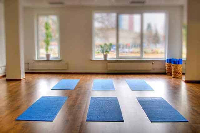 diseñar un espacio para yoga